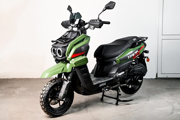 Скутер SPRMOTORS TANK (Зеленый) pitbikemarket.ru